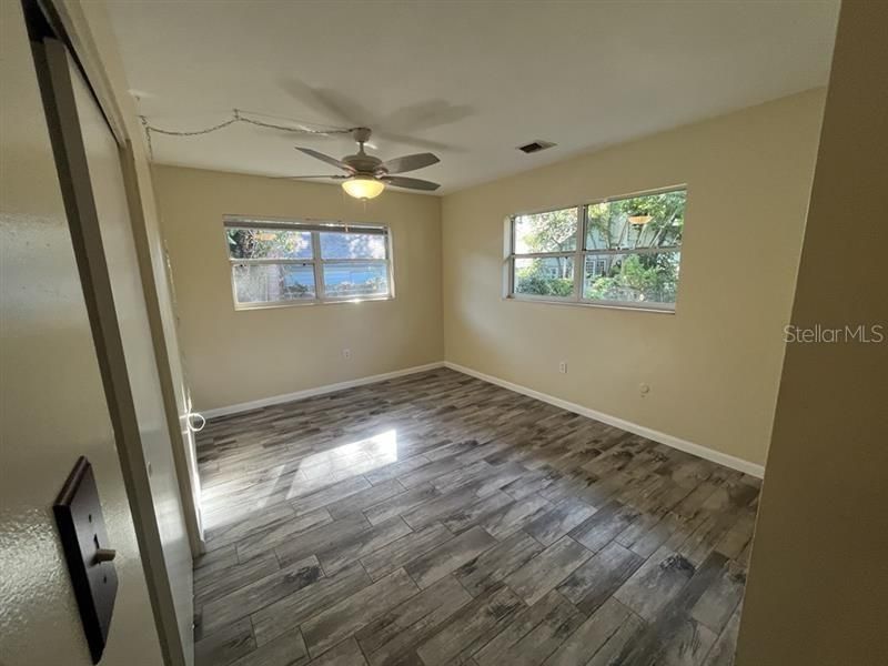For Rent: $2,175 (3 beds, 2 baths, 1392 Square Feet)