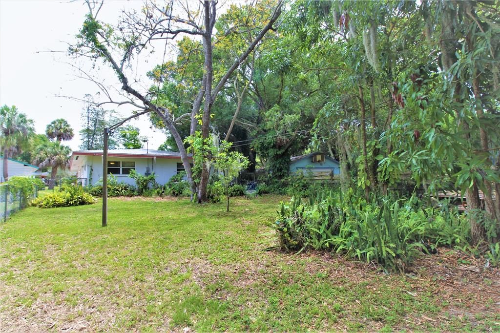 For Rent: $2,175 (3 beds, 2 baths, 1392 Square Feet)