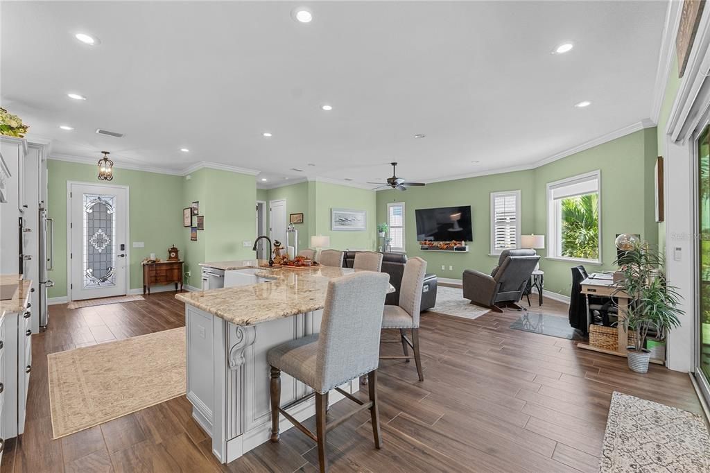 Activo con contrato: $559,000 (1 camas, 1 baños, 1283 Pies cuadrados)