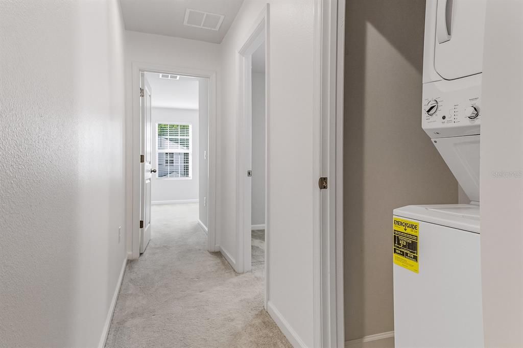 For Sale: $240,000 (3 beds, 2 baths, 1442 Square Feet)