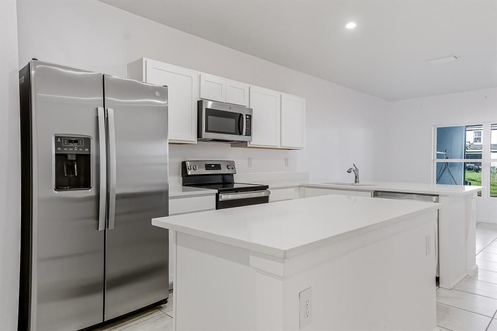 For Sale: $240,000 (3 beds, 2 baths, 1442 Square Feet)