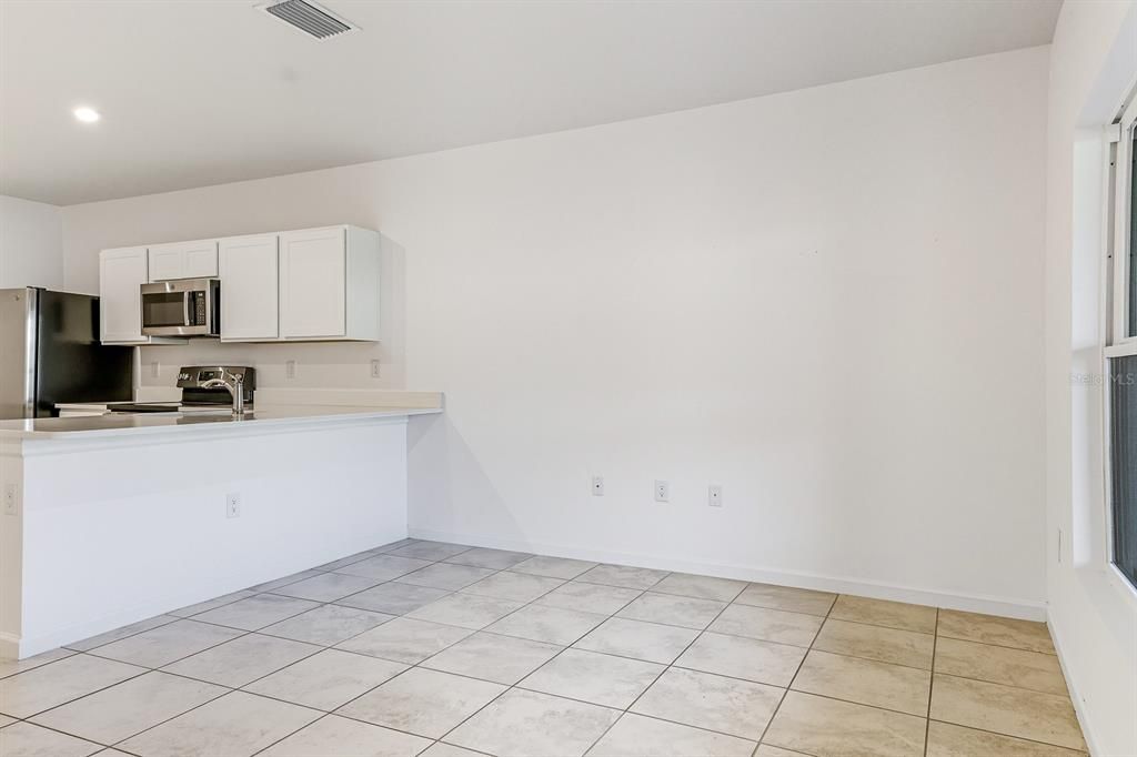 For Sale: $240,000 (3 beds, 2 baths, 1442 Square Feet)