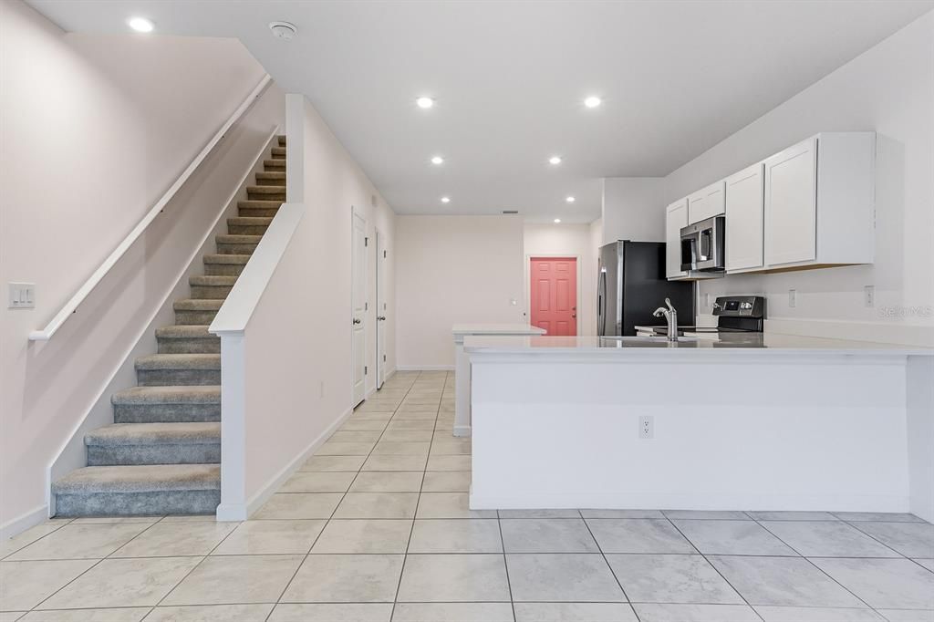 For Sale: $240,000 (3 beds, 2 baths, 1442 Square Feet)