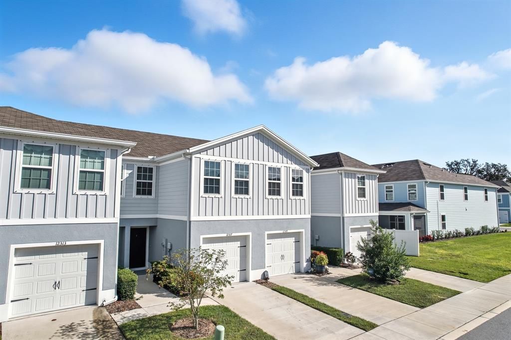 For Sale: $240,000 (3 beds, 2 baths, 1442 Square Feet)