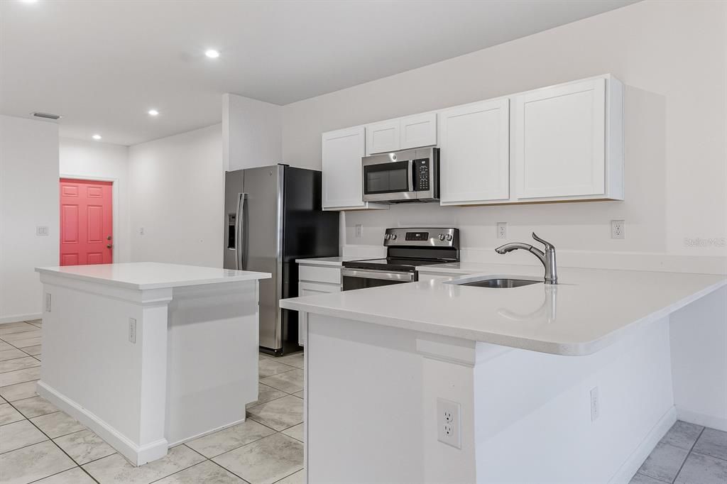 For Sale: $240,000 (3 beds, 2 baths, 1442 Square Feet)