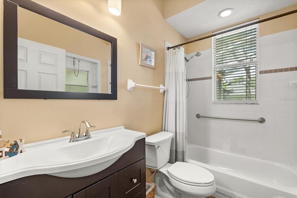 На продажу: $620,000 (4 спален, 3 ванн, 2338 Квадратных фут)