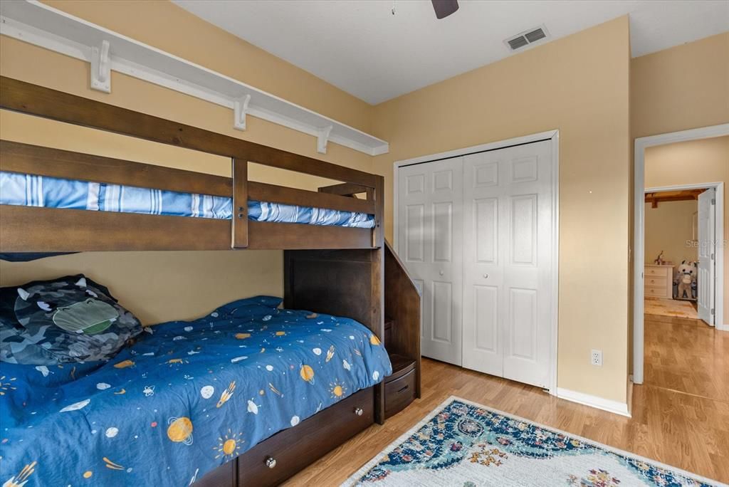 На продажу: $620,000 (4 спален, 3 ванн, 2338 Квадратных фут)