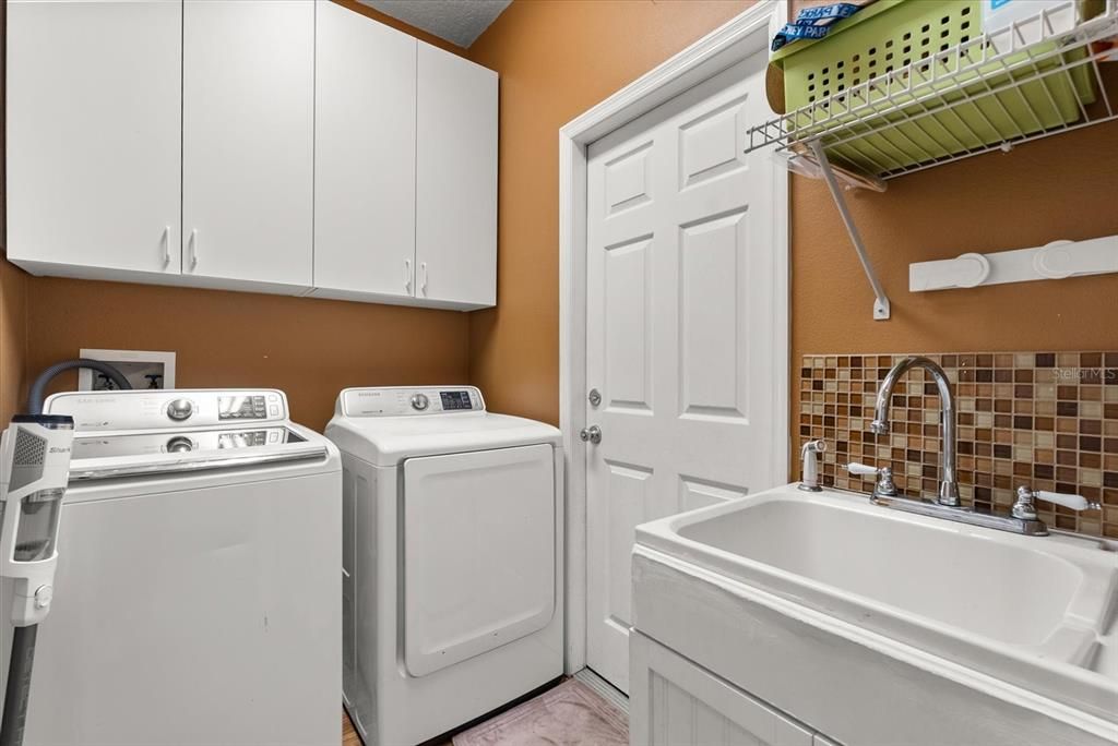 На продажу: $620,000 (4 спален, 3 ванн, 2338 Квадратных фут)