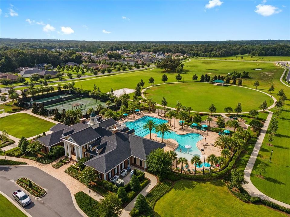 For Sale: $1,599,000 (4 beds, 4 baths, 3879 Square Feet)