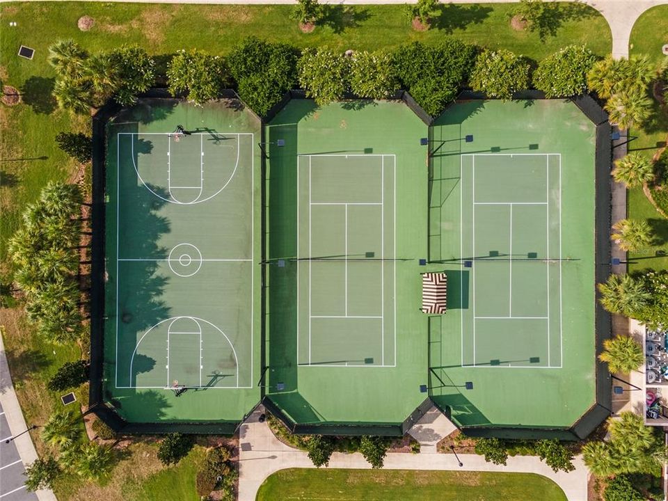 For Sale: $1,599,000 (4 beds, 4 baths, 3879 Square Feet)