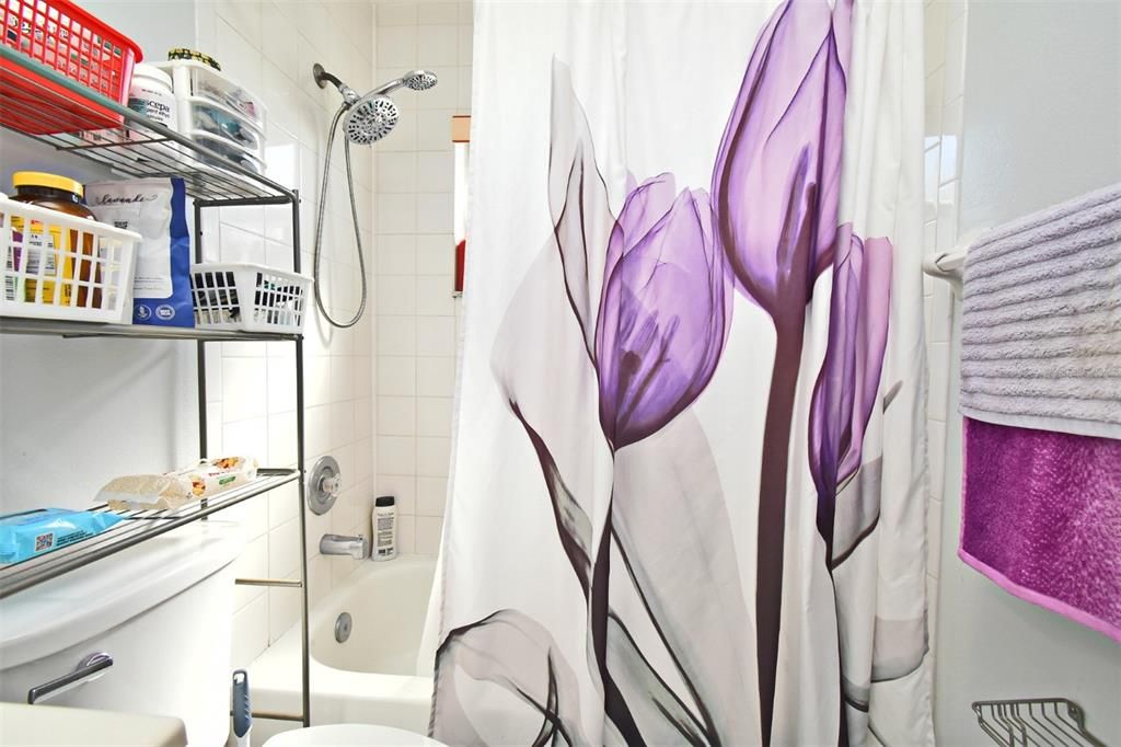 For Sale: $285,990 (3 beds, 2 baths, 1091 Square Feet)