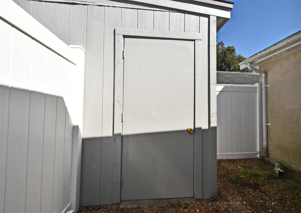 For Sale: $285,990 (3 beds, 2 baths, 1091 Square Feet)