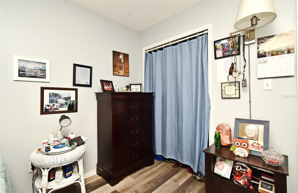 For Sale: $285,990 (3 beds, 2 baths, 1091 Square Feet)