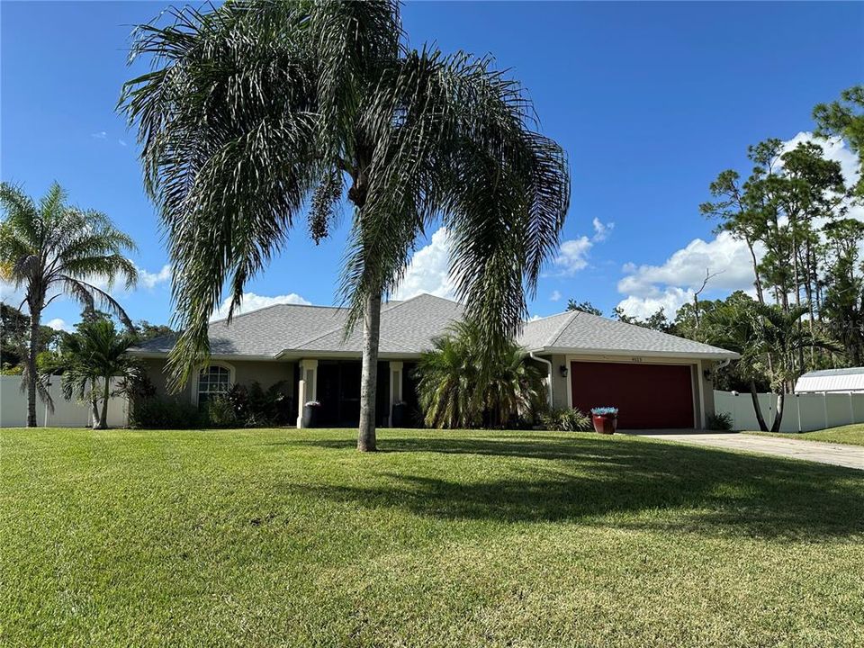 Recently Sold: $379,000 (3 beds, 2 baths, 1697 Square Feet)