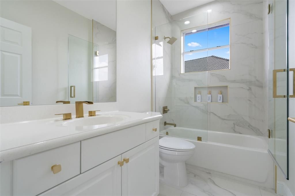 For Sale: $1,199,000 (5 beds, 4 baths, 4136 Square Feet)