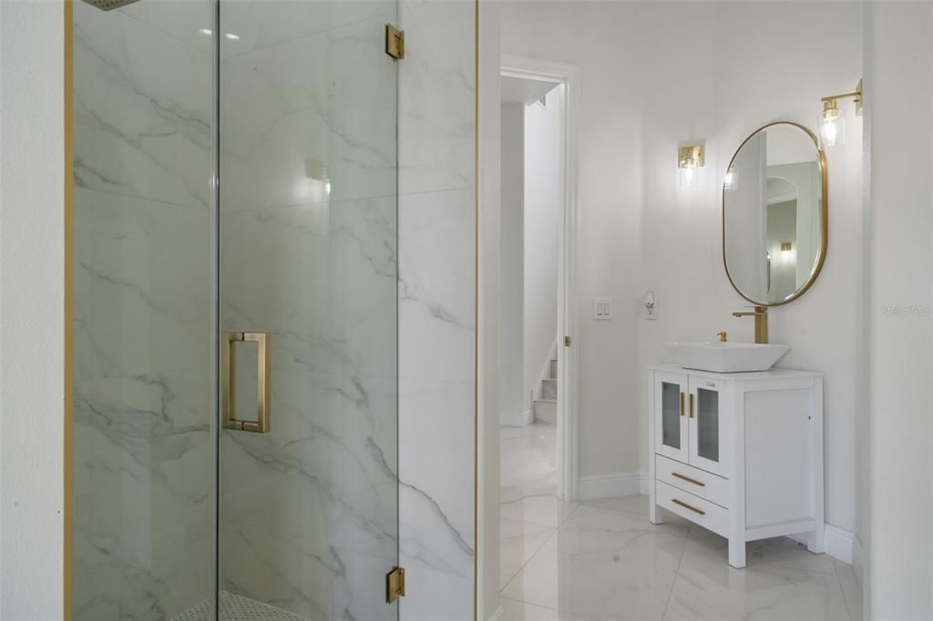 For Sale: $1,199,000 (5 beds, 4 baths, 4136 Square Feet)