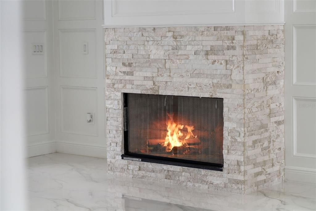 For Sale: $1,199,000 (5 beds, 4 baths, 4136 Square Feet)