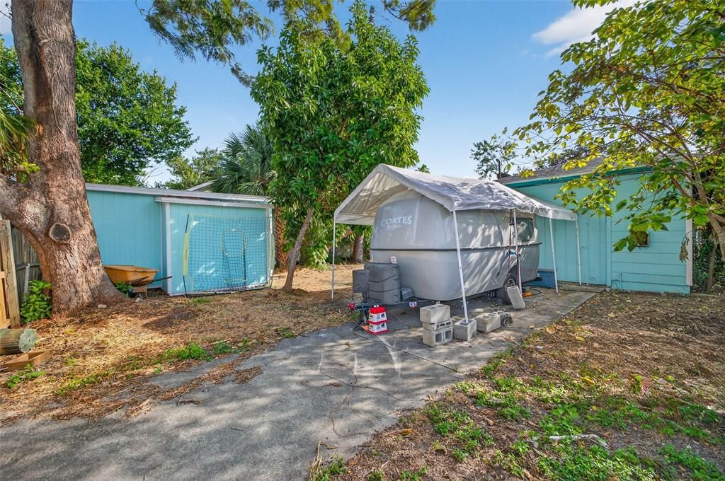 For Sale: $535,000 (3 beds, 1 baths, 1361 Square Feet)