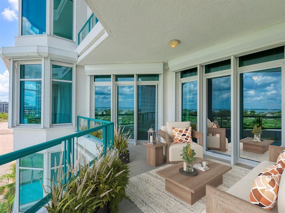 Active With Contract: $4,250,000 (3 beds, 3 baths, 3139 Square Feet)