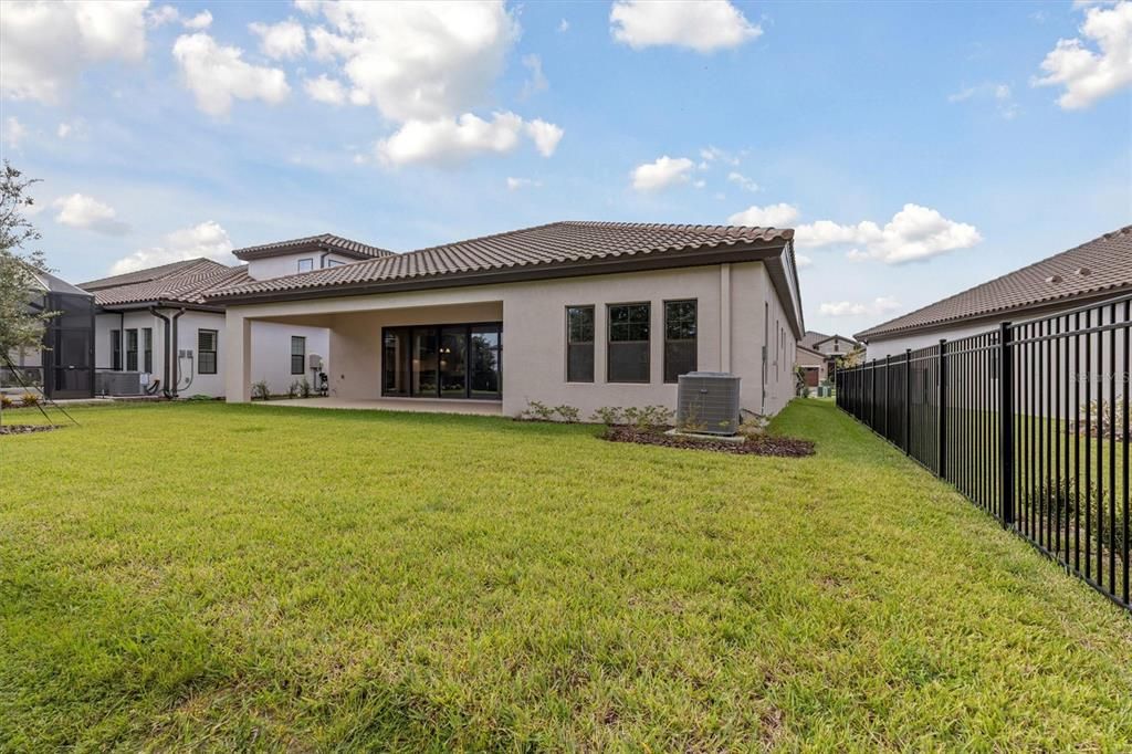 En Venta: $699,990 (3 camas, 3 baños, 2558 Pies cuadrados)