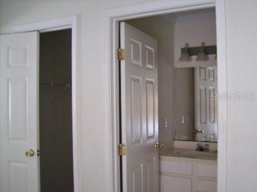 En Renta: $1,150 (2 camas, 2 baños, 800 Pies cuadrados)