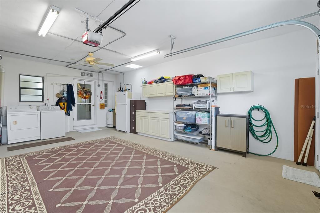 待售: $299,999 (2 贝兹, 2 浴室, 1216 平方英尺)