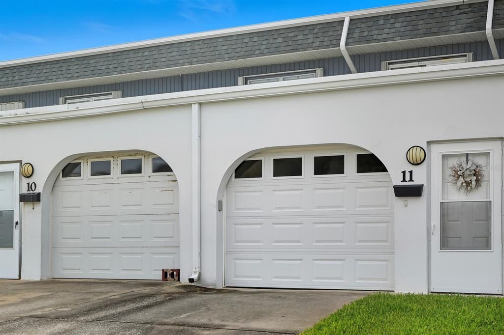 待售: $299,999 (2 贝兹, 2 浴室, 1216 平方英尺)