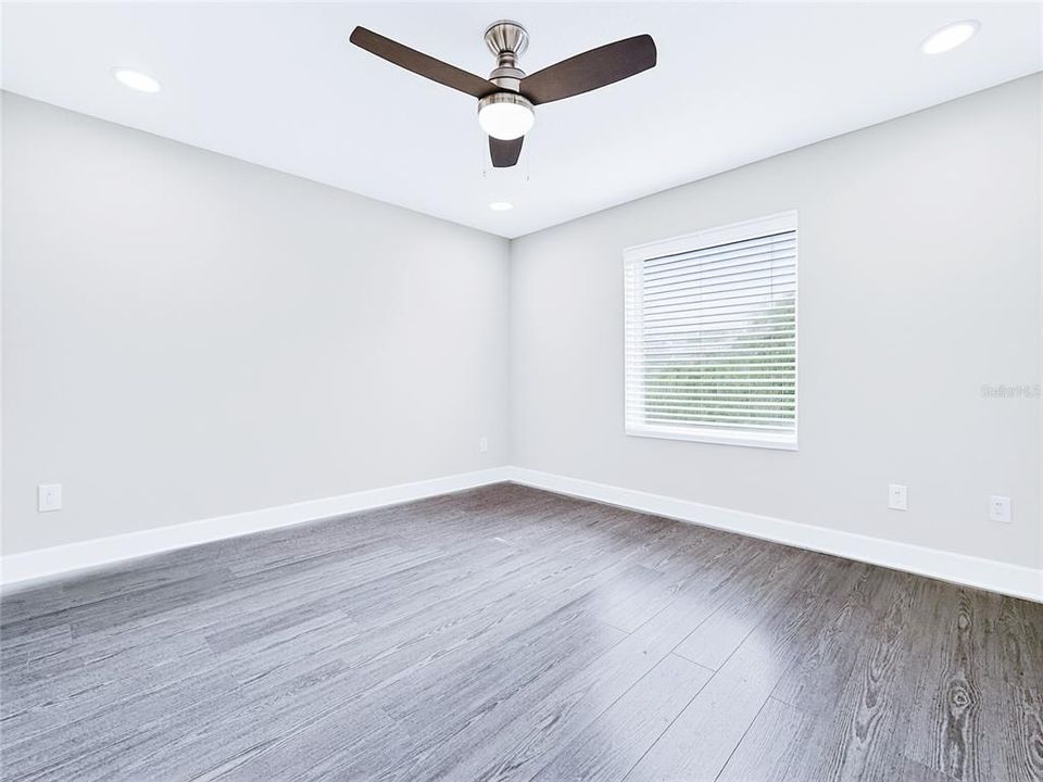 待售: $776,000 (5 贝兹, 3 浴室, 2965 平方英尺)