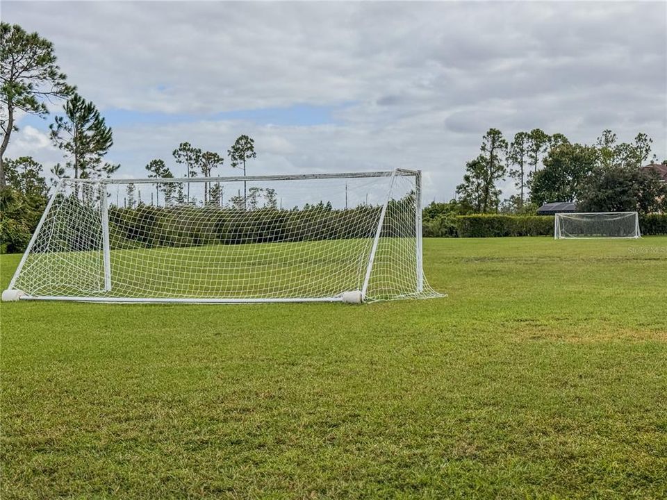 待售: $776,000 (5 贝兹, 3 浴室, 2965 平方英尺)