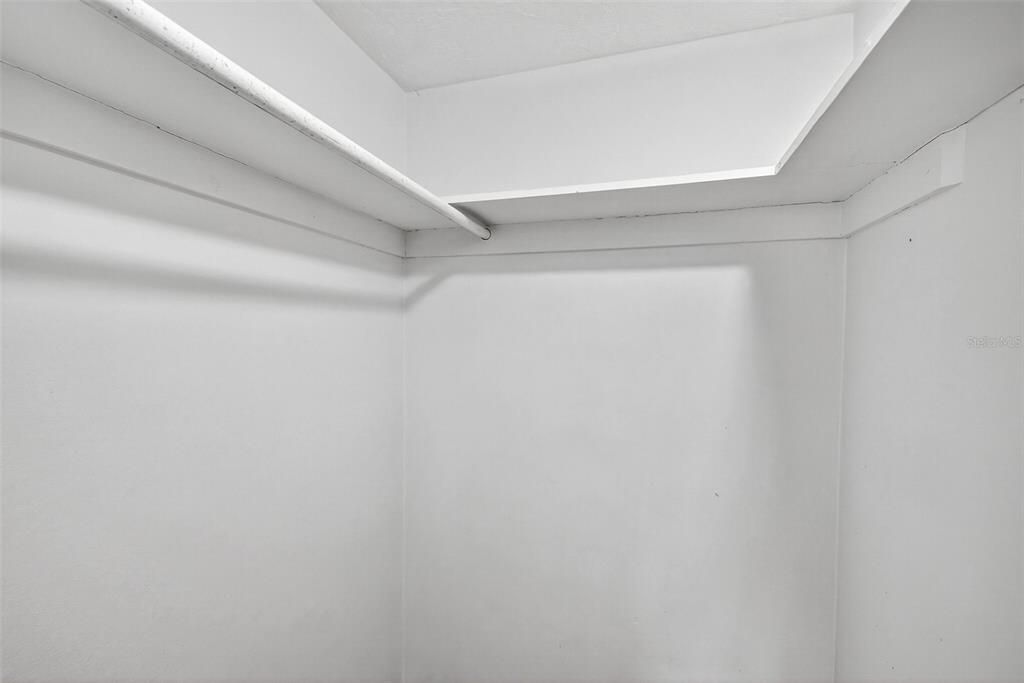 Activo con contrato: $254,900 (2 camas, 2 baños, 1290 Pies cuadrados)