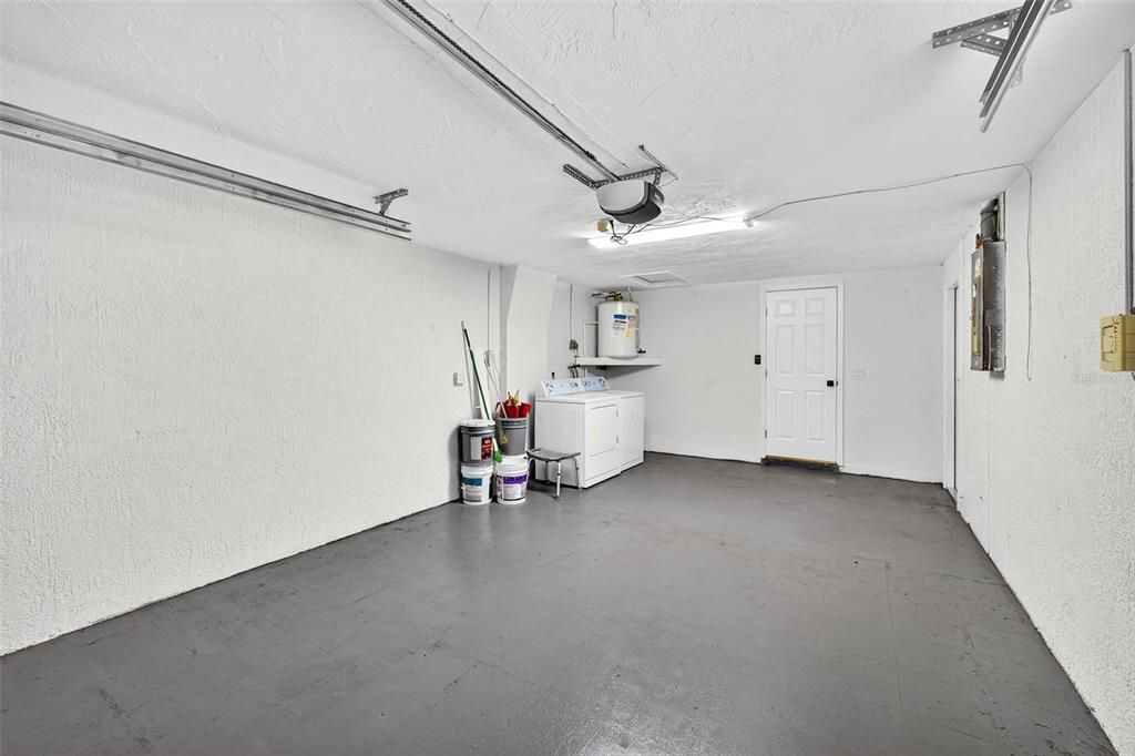 Activo con contrato: $254,900 (2 camas, 2 baños, 1290 Pies cuadrados)