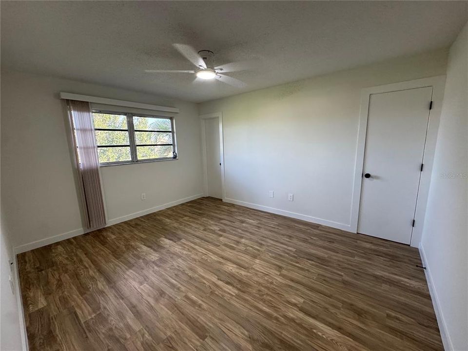 For Rent: $1,425 (2 beds, 2 baths, 3840 Square Feet)