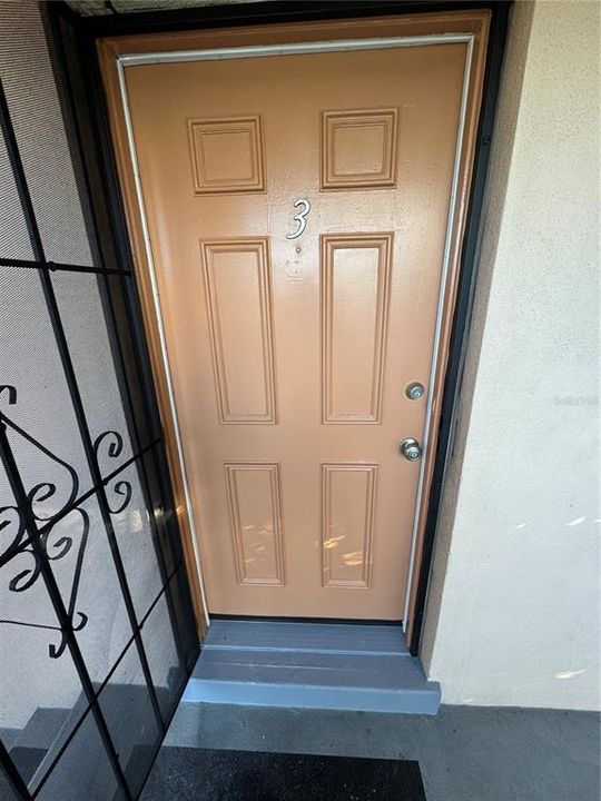 For Rent: $1,425 (2 beds, 2 baths, 3840 Square Feet)