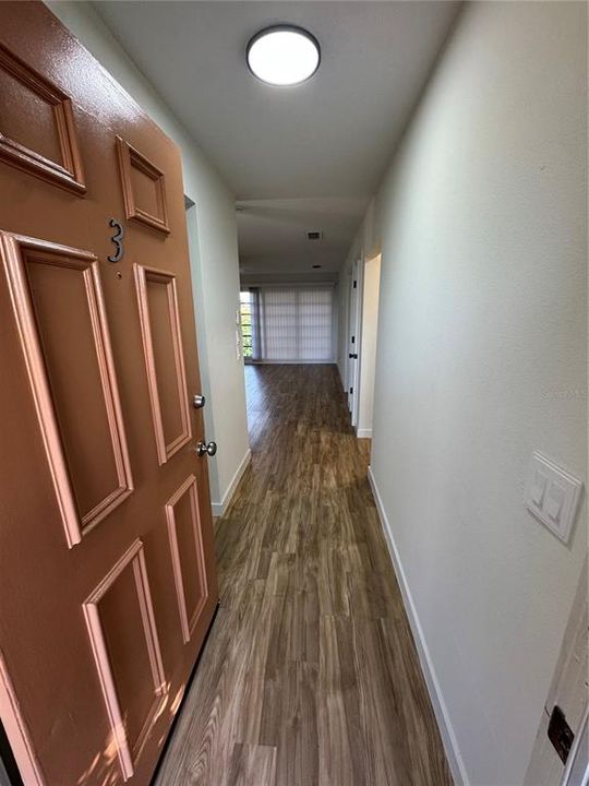 For Rent: $1,425 (2 beds, 2 baths, 3840 Square Feet)