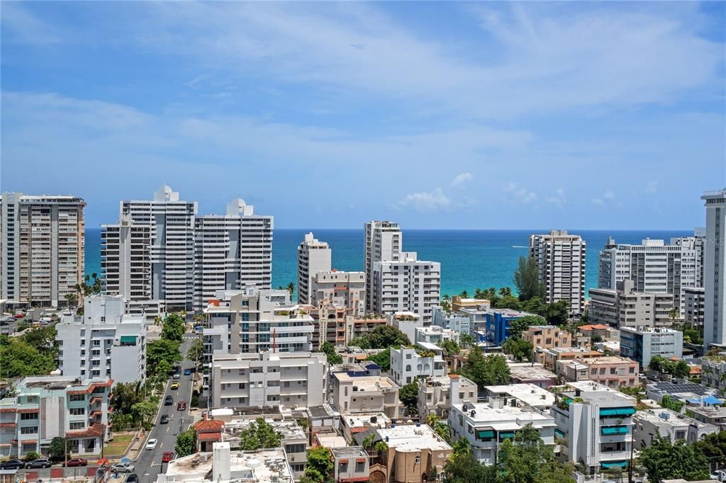 Active With Contract: $895,000 (2 beds, 2 baths, 1337 Square Feet)