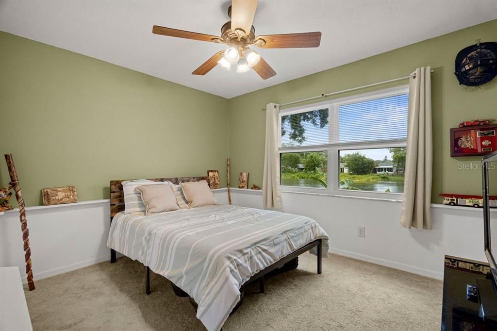 На продажу: $494,900 (3 спален, 2 ванн, 1296 Квадратных фут)