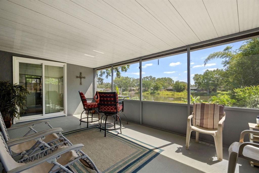 На продажу: $494,900 (3 спален, 2 ванн, 1296 Квадратных фут)