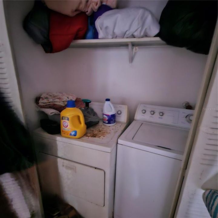 For Sale: $105,000 (2 beds, 1 baths, 1164 Square Feet)