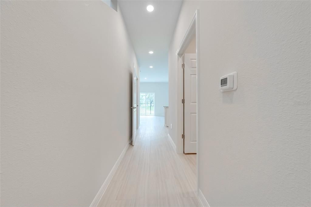 For Sale: $320,000 (4 beds, 2 baths, 1548 Square Feet)