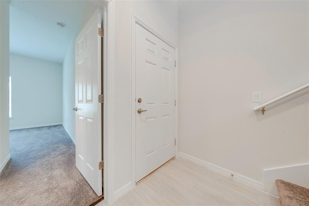 For Sale: $320,000 (4 beds, 2 baths, 1548 Square Feet)