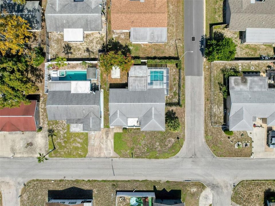 Active With Contract: $249,900 (2 beds, 2 baths, 1525 Square Feet)