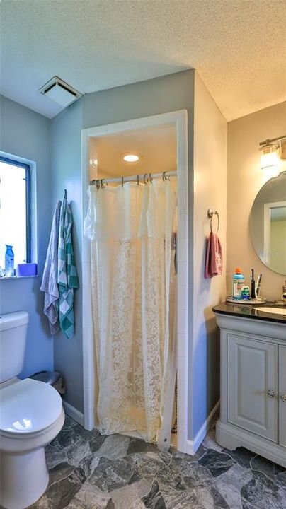 待售: $500,000 (4 贝兹, 0 浴室, 1958 平方英尺)