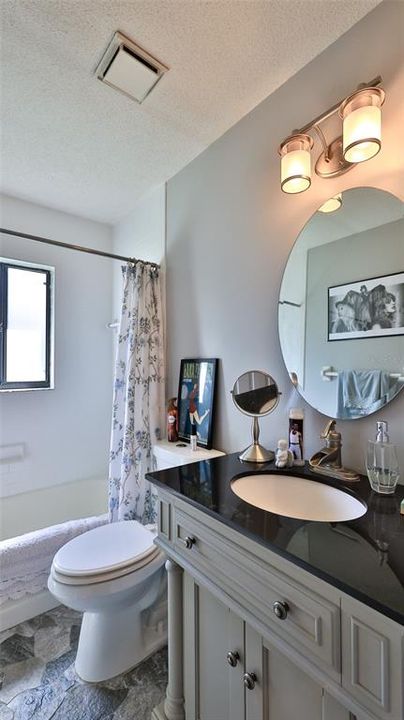 待售: $500,000 (4 贝兹, 0 浴室, 1958 平方英尺)