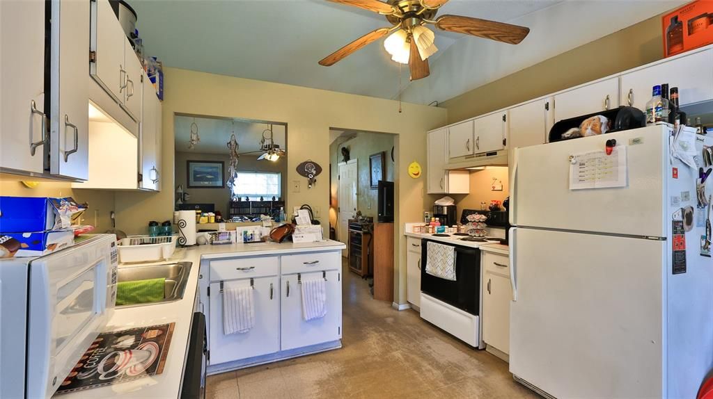 待售: $500,000 (4 贝兹, 0 浴室, 1958 平方英尺)