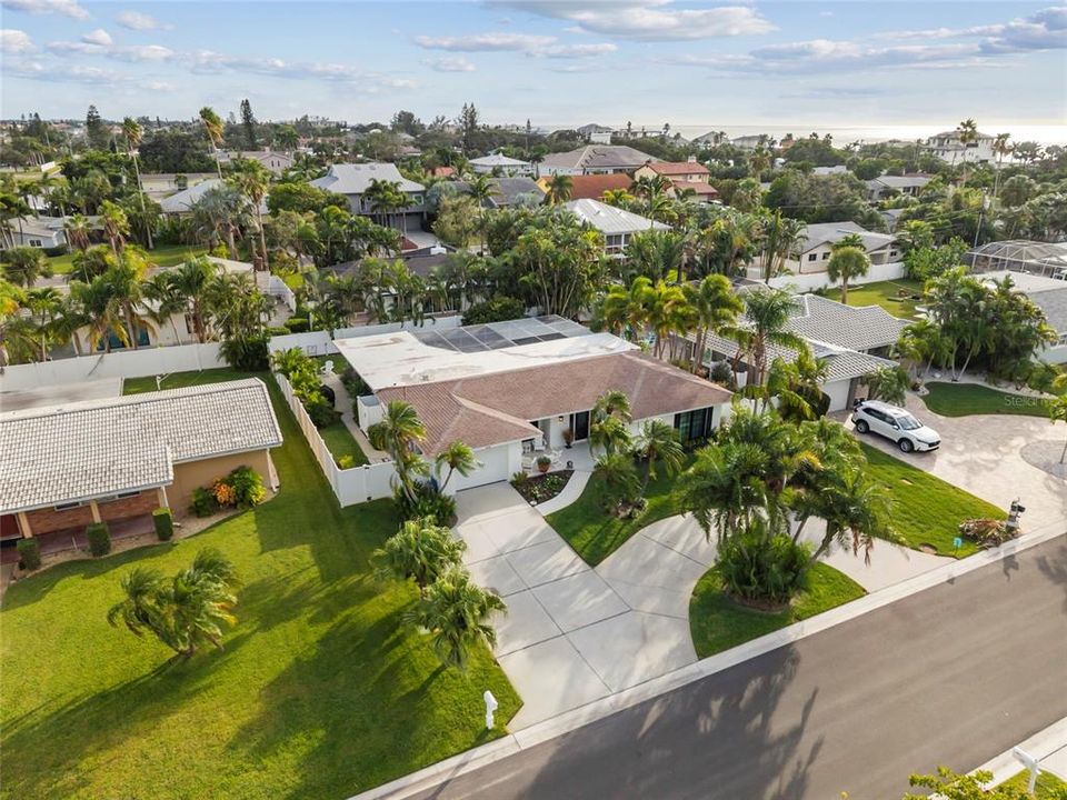 На продажу: $874,900 (2 спален, 2 ванн, 1440 Квадратных фут)