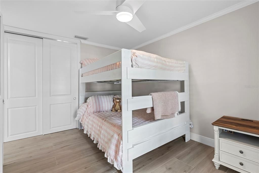 На продажу: $874,900 (2 спален, 2 ванн, 1440 Квадратных фут)