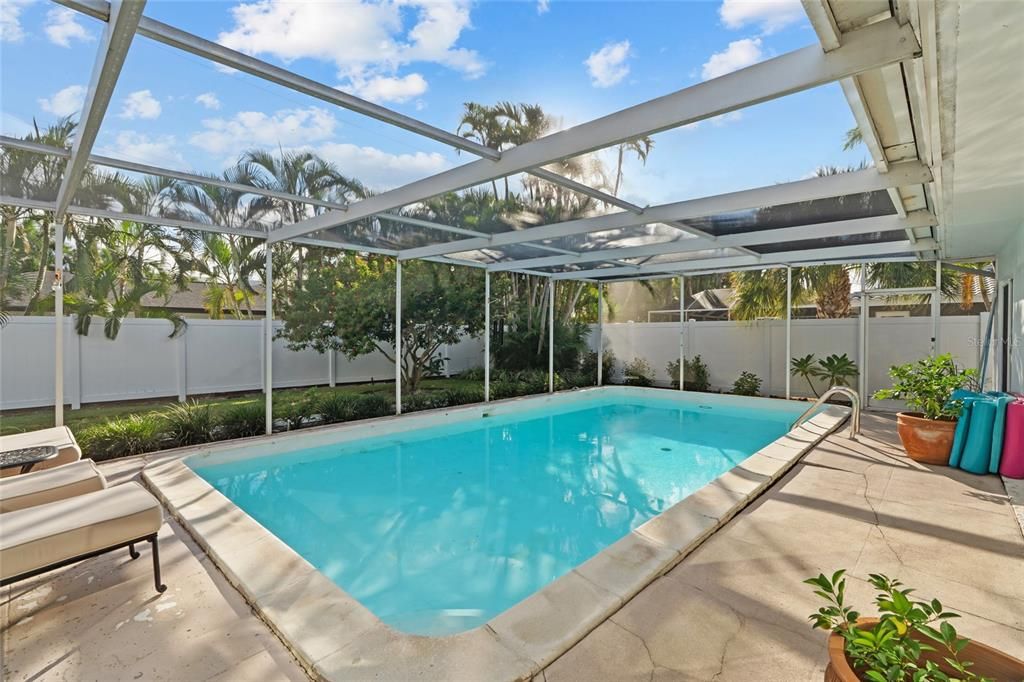 На продажу: $874,900 (2 спален, 2 ванн, 1440 Квадратных фут)