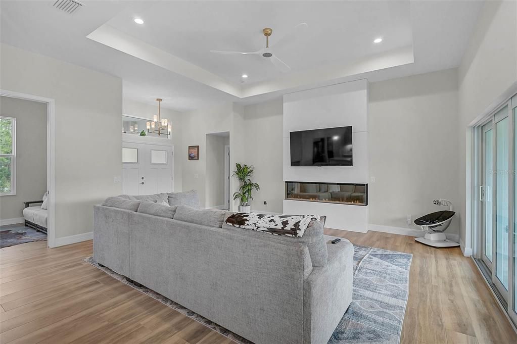 For Sale: $679,000 (3 beds, 2 baths, 1906 Square Feet)