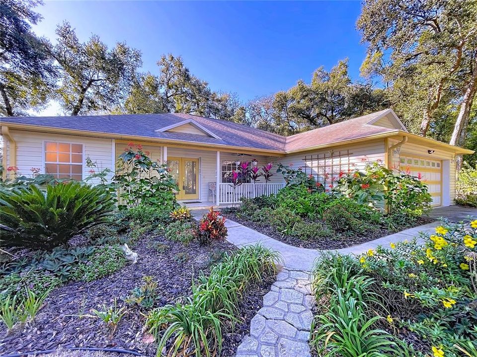 Recently Sold: $475,000 (4 beds, 3 baths, 2618 Square Feet)