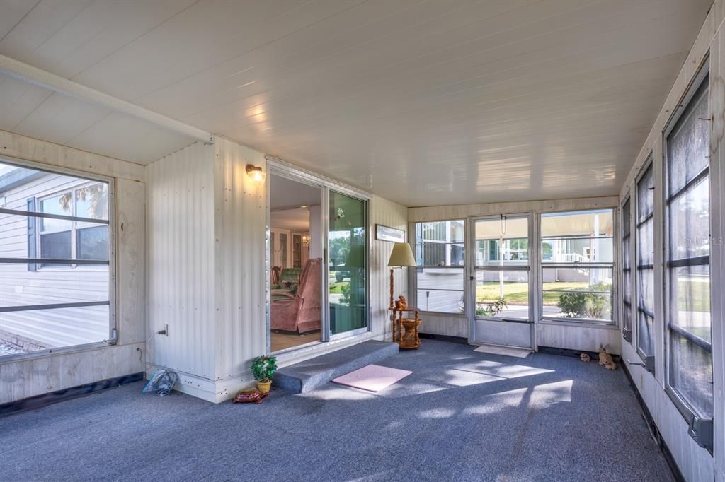 En Venta: $126,900 (2 camas, 2 baños, 960 Pies cuadrados)